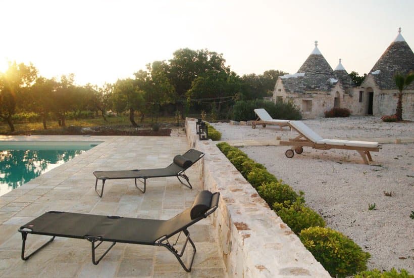 Outodoor of a restored farmhouse for rent in Cisterino, Puglia